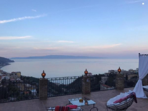 Isoco Terrace Taormina